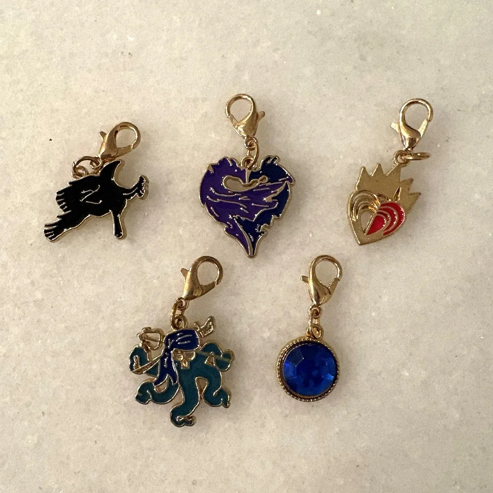 Set of 5 Disney Gold Colored Enamel Clip-on Charms Zipper Pull or Keychain Decor